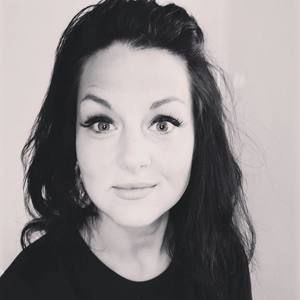 Meet your Posher, Carla